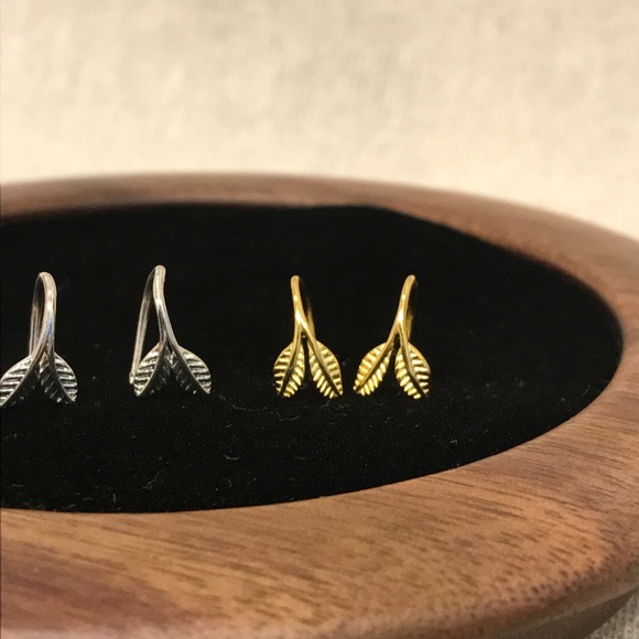 Leaf Earrings,Leaf Hoop Earrings cute Hoop Earrings 925 Sterling Silver Earrings - Picture 6 of 11